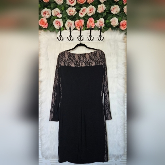 CHAPS Classic Lace Overlay Ruched Front Lined Mini Dress - Picture 3 of 8